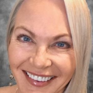 Meet your Posher, Samara